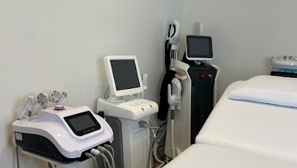 Maud Dedeken - Bodyline - Cabinet Minceur, Plasma Fibroblast et thérapeute Renata França, Centre d'Amincissement à Montlhéry
