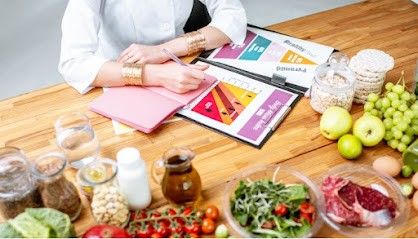 Nathalie ORTS - Chrononutritionniste, Nutritionniste à Versailles