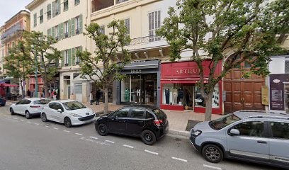 Guillemot Géraldine Diététicienne / praticienne LPG/ cryolipolyse, Diététicien à Menton
