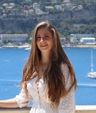Maroussia Meneghini - Diététicienne Nutritionniste, Rééquilibrage alimentaire, Soins énergétiques, Conseils, Coaching, Diététicien à Menton