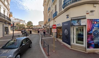 Molineau Panaget Nadine Maryse, Nutritionniste à Saint-Raphaël
