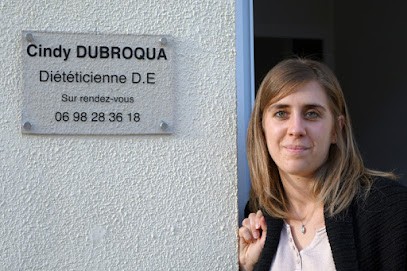 Cindy Dubroqua Diététicienne - Hypnothérapeute - Magnétiseuse -Table Radionique, Nutritionniste à Podensac